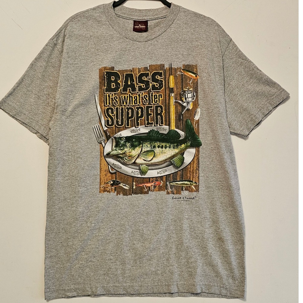 Lost Creek Outfitters Mens Bass Its Whats Fer‎ Supper Fishing Graphic Tee Gray L